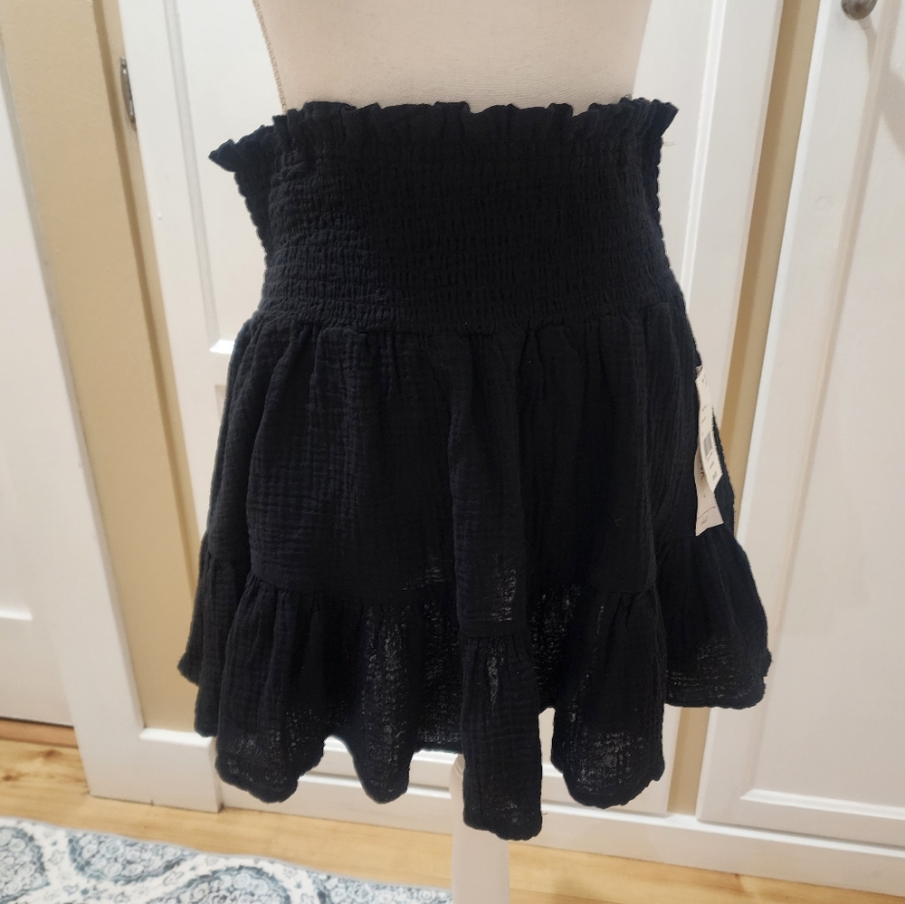 Vanilla Star Elegant Black Skirt. NWT - Picture 9 of 13